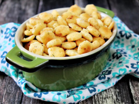 Ranch Style Oyster Crackers