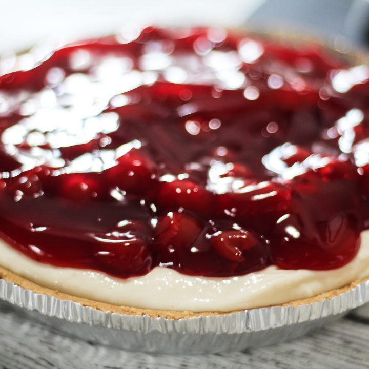 Old Fashioned Cherry Cheesecake