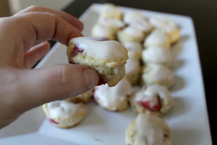 mini strawberry scones 1