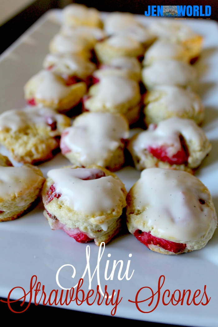 mini strawberry scones