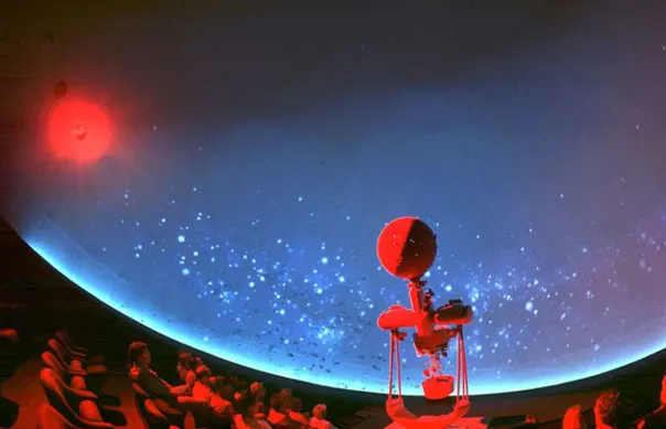 planetarium-light-shows