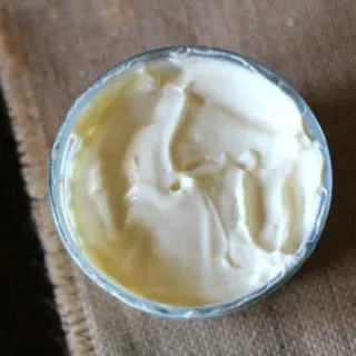 How to Make Your Own Homemade Mayo