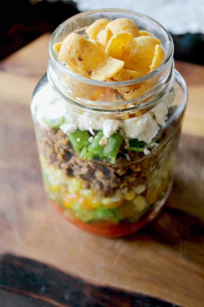 Layered Taco Salad in a Jar - a perfect mason jar recipe