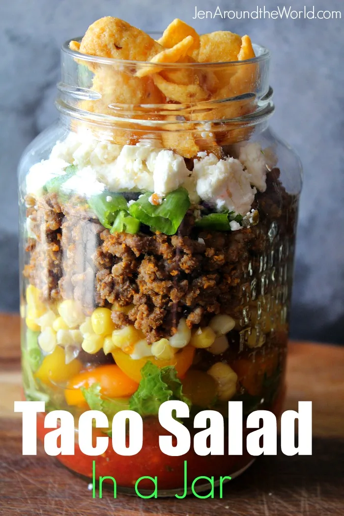 Layered Taco Salad in a Jar - a perfect mason jar recipe