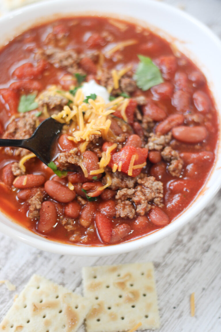 Simple Classic Chili - a great hearty dinner