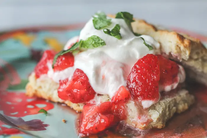 easy strawberry shortcake