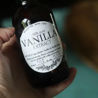 How to make your own vanilla extract