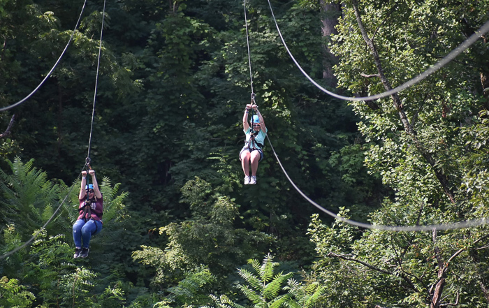 gatlinburg tourist guide