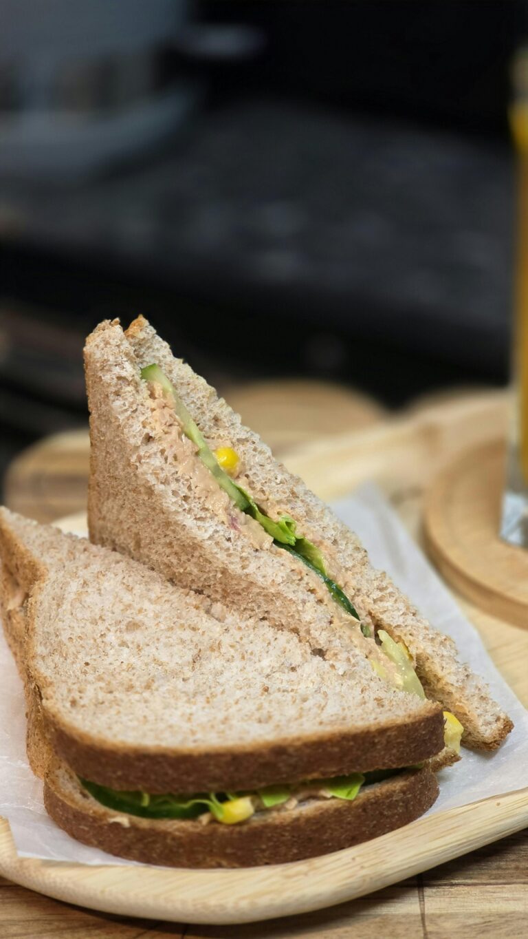 Easy Bread Recipes You Can Make From Home