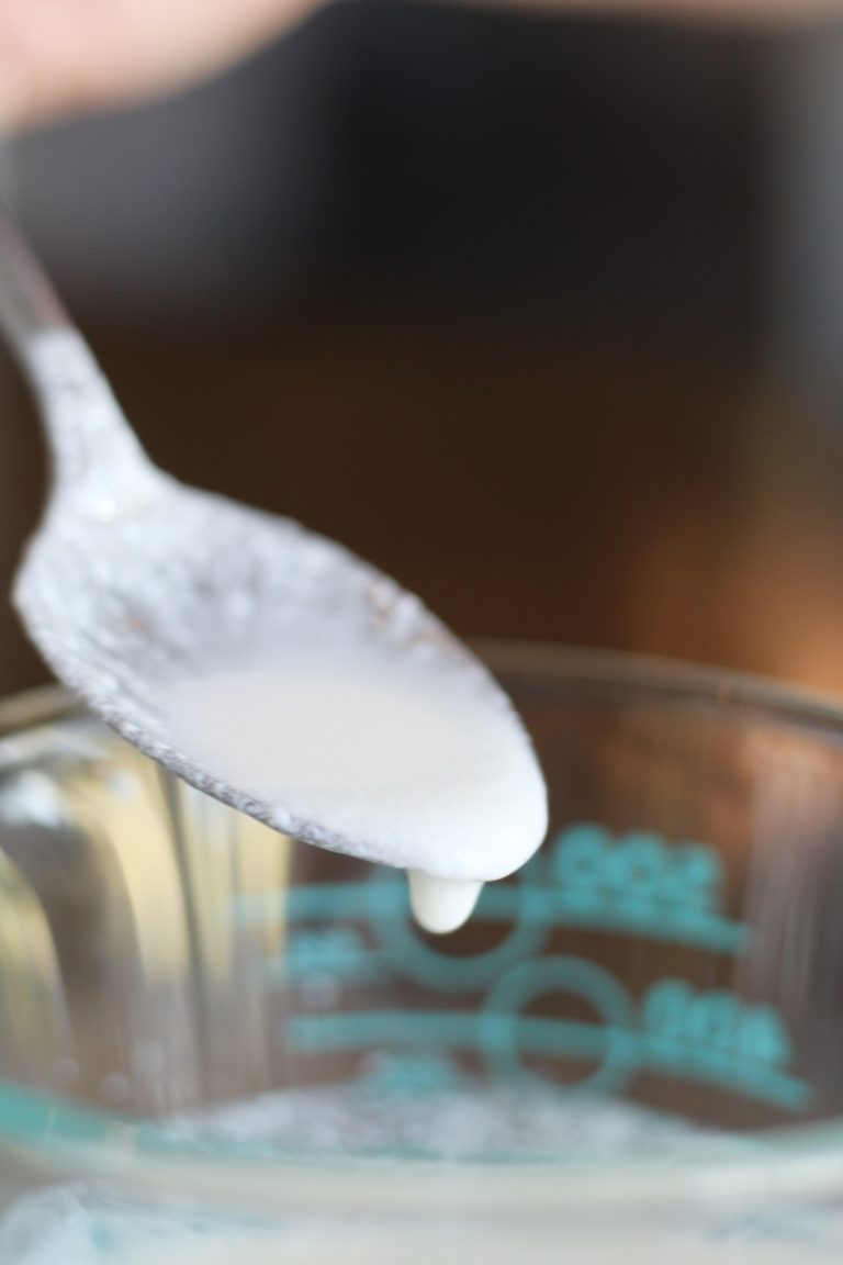 How to Make Homemade Buttermilk (Easy 2-Ingredient Recipe)