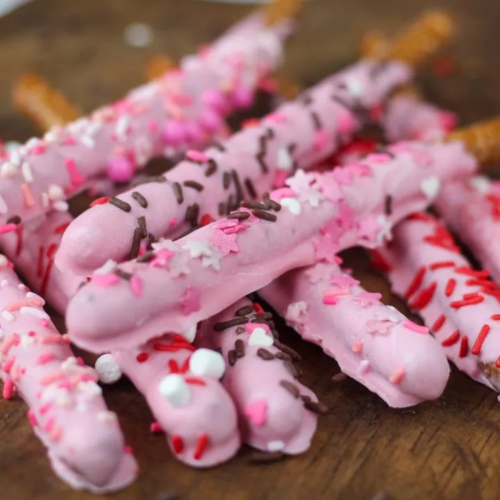 Chocolate Covered Valentine Pretzel Rods