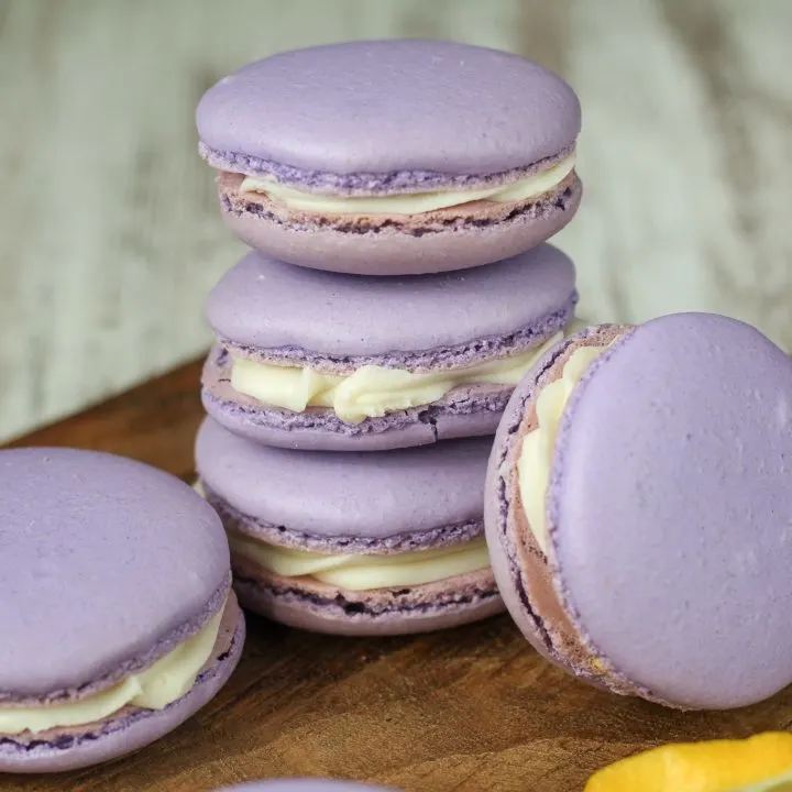 Lemon Lavender Macarons 