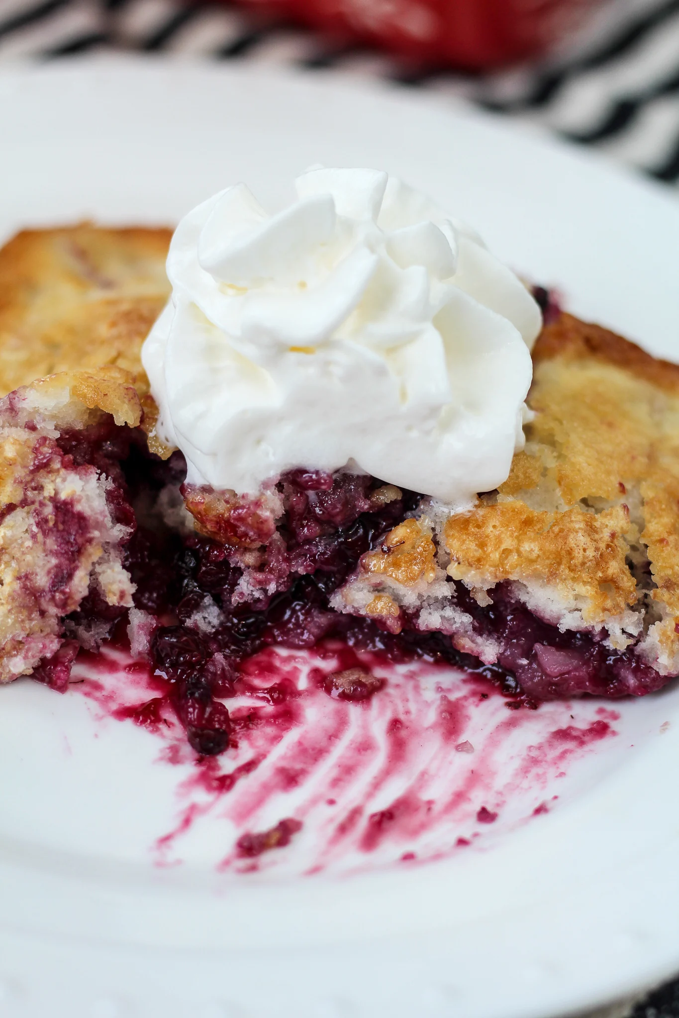 Pioneer Woman's Blackberry Cobbler - Completely Delicious