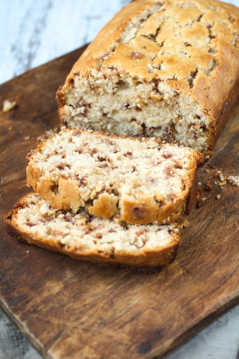 The Best Homemade Snickerdoodle Bread