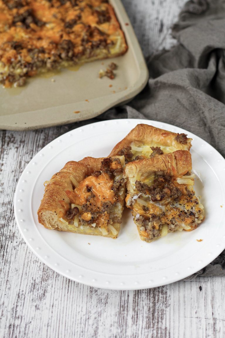 Easy Breakfast Pizza