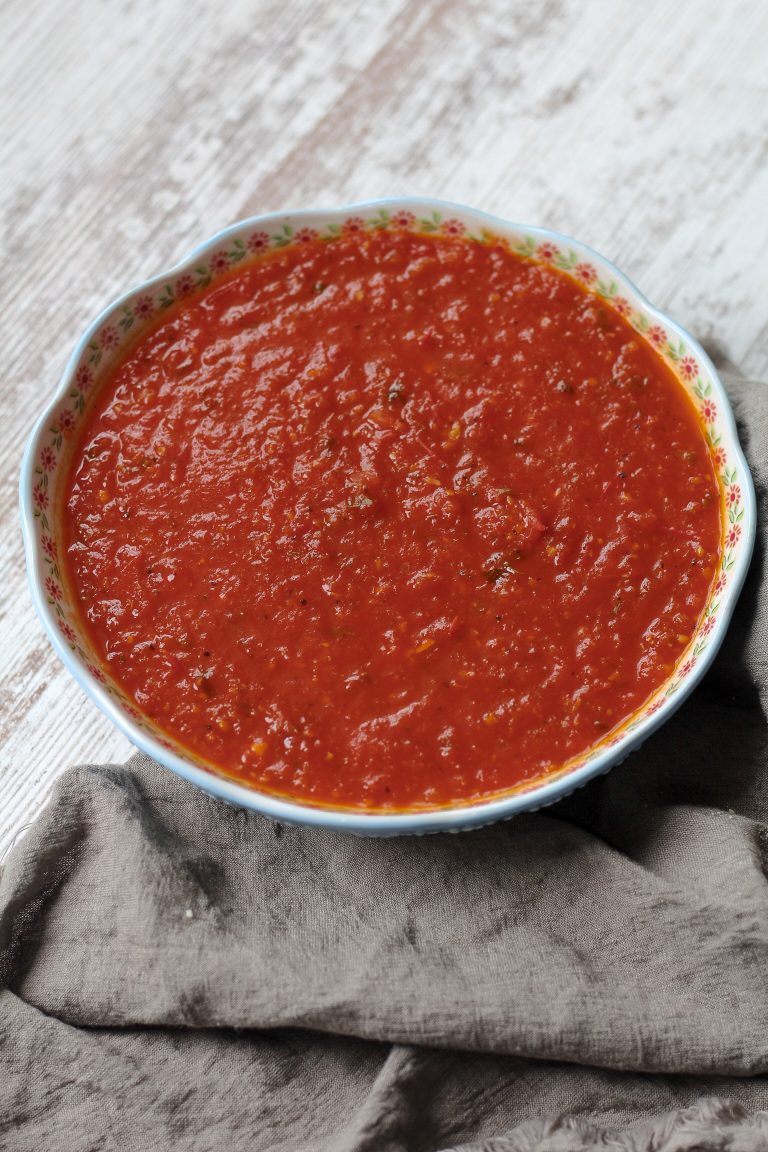 Homemade Spaghetti Sauce with Fresh Tomatoes