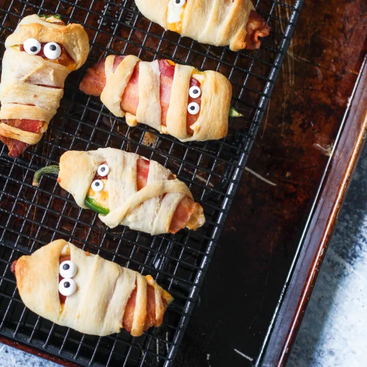 Mummy Jalapeno Poppers 