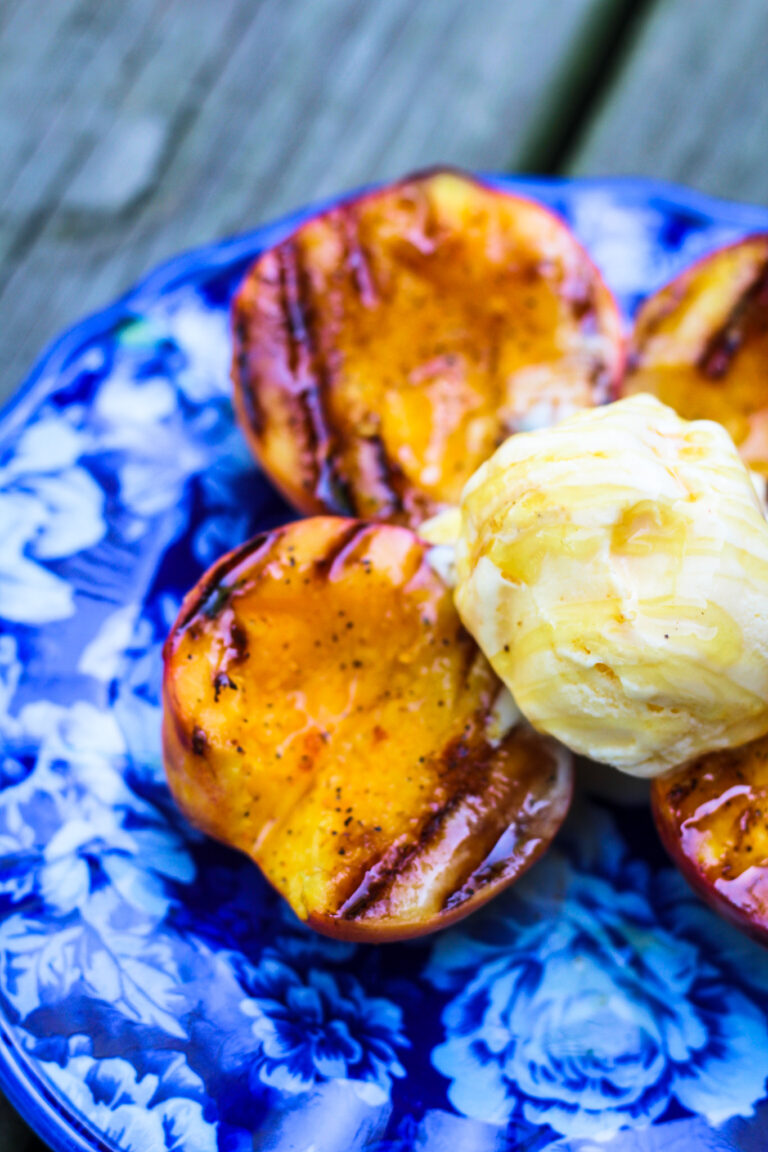 Grilled Peaches with Vanilla Ice Cream