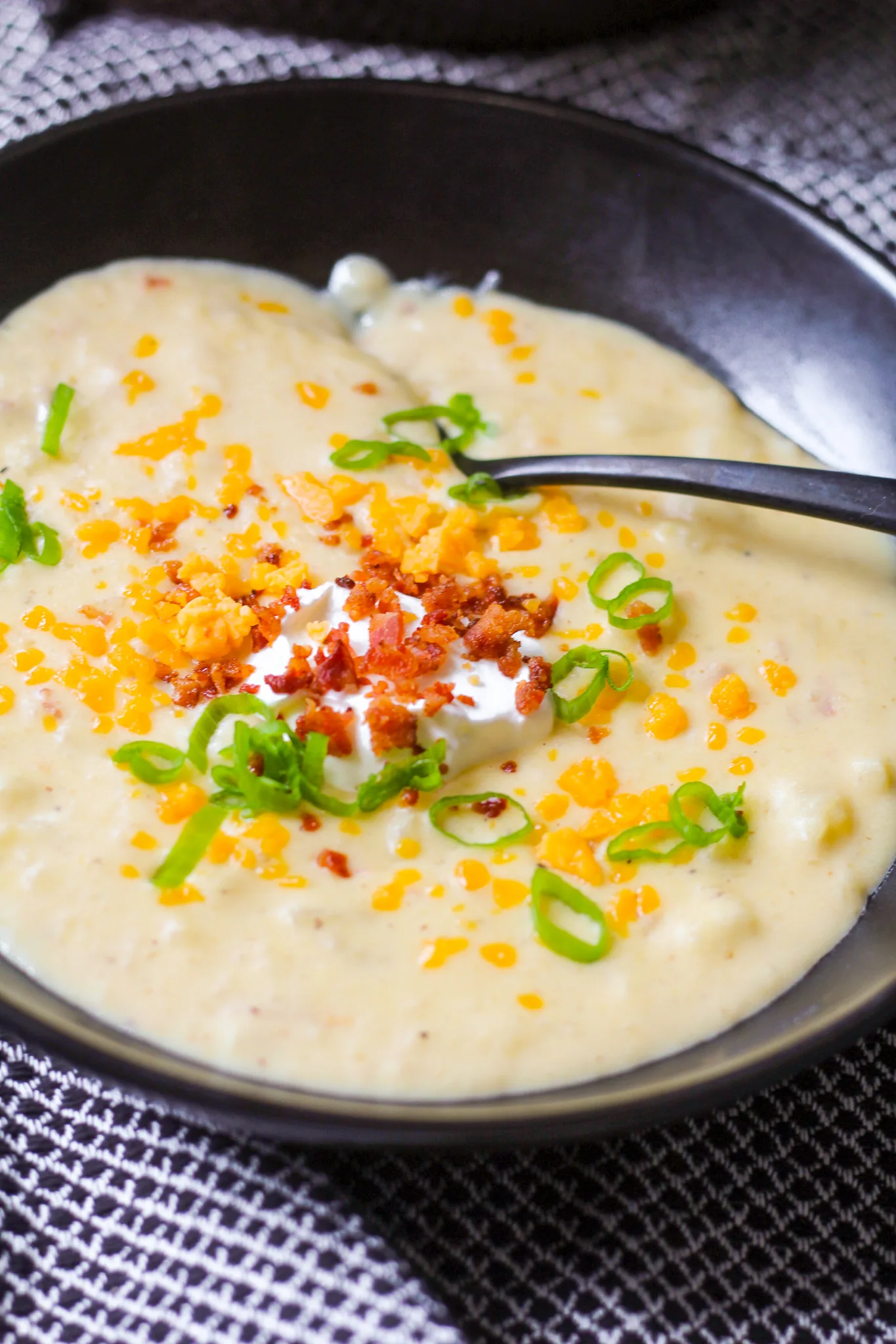 Loaded Baked Potato Soup - Real Mom Kitchen 