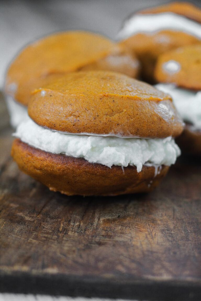 Pumpkin Whoopie Pies