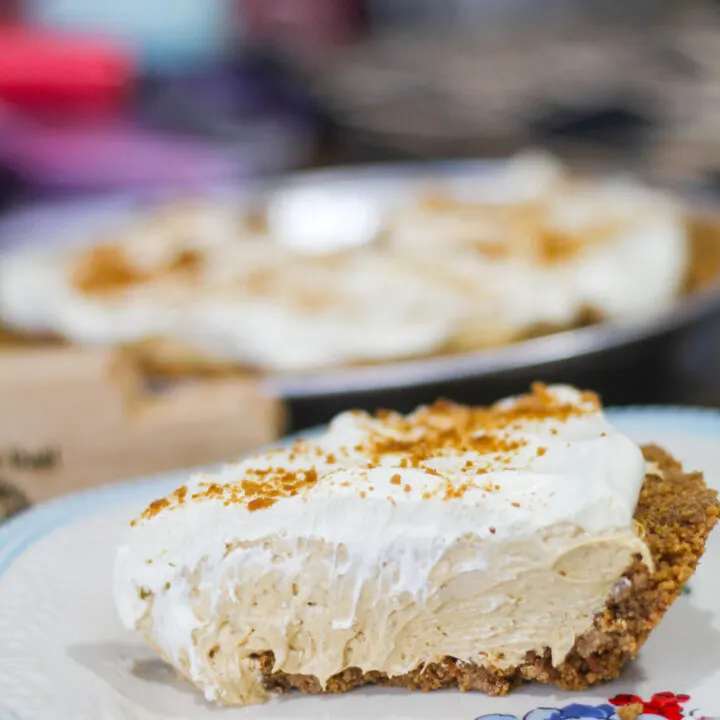 No-Bake Gingerbread Pie