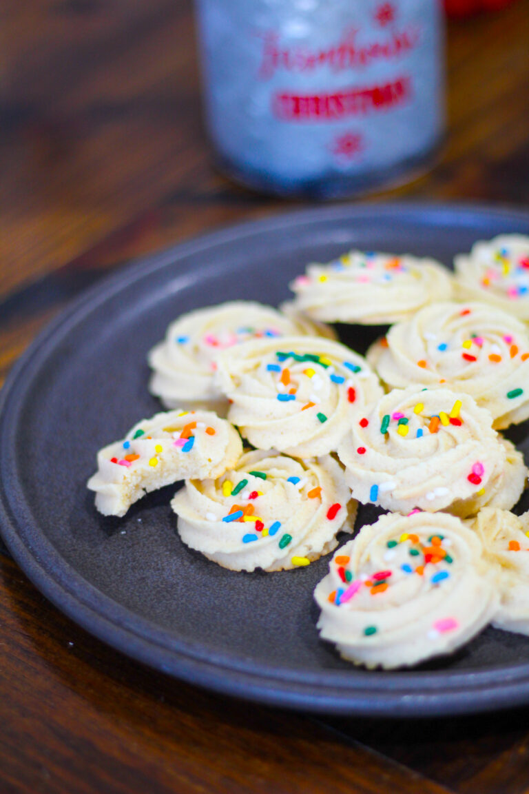 Old Fashioned Christmas Butter Cookies