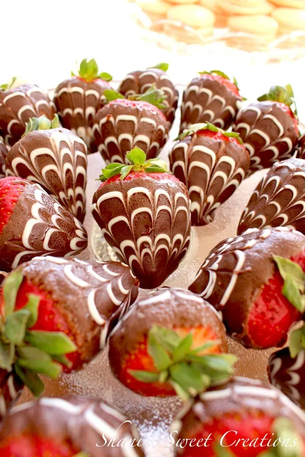 homemade chocolate covered strawberries for valentines day