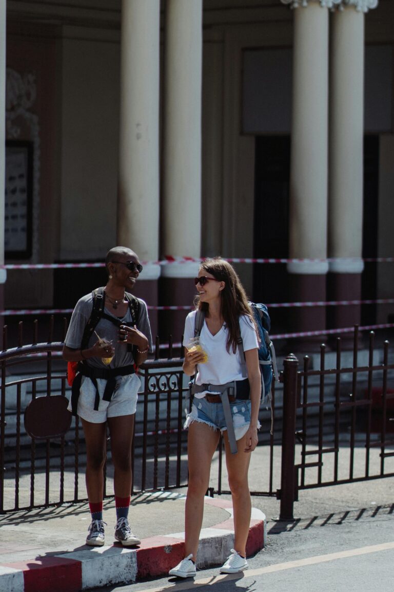 Simple Tips On How To Save Money While Traveling