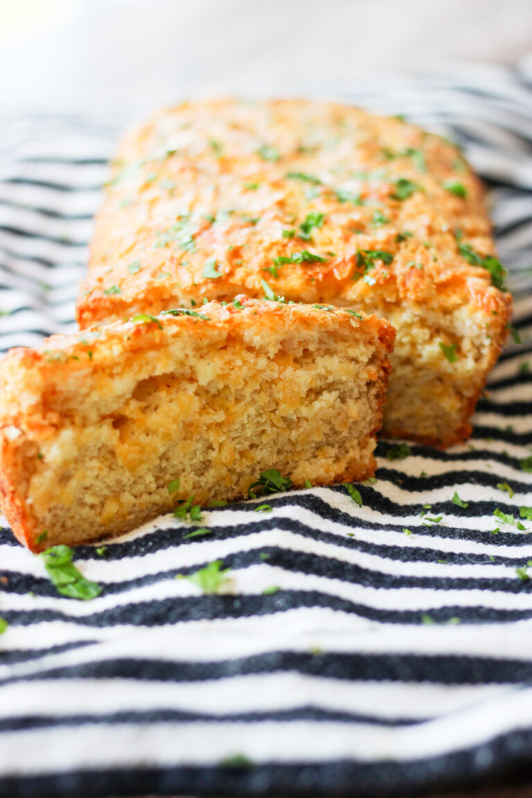 Cheddar Bay Biscuit Bread