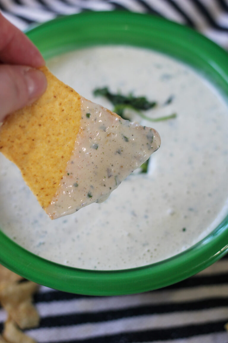 Copycat Chuy’s Creamy Jalapeno Dip