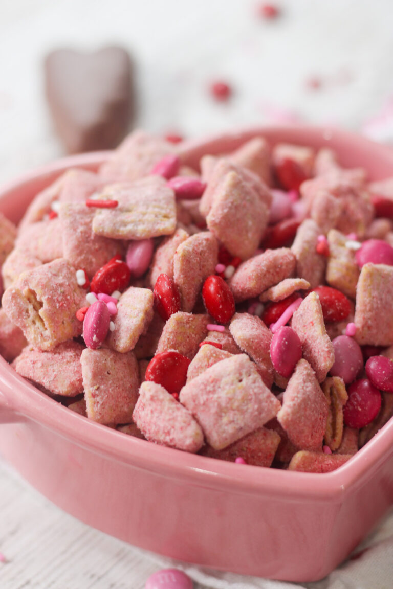 Strawberry Valentine Muddy Buddies Everyone Will Love
