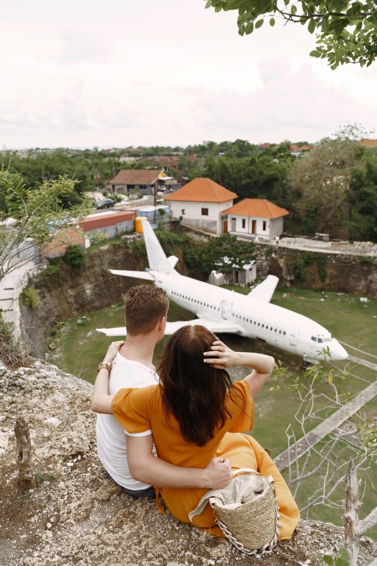 How to Pack for a Honeymoon in the Bahamas