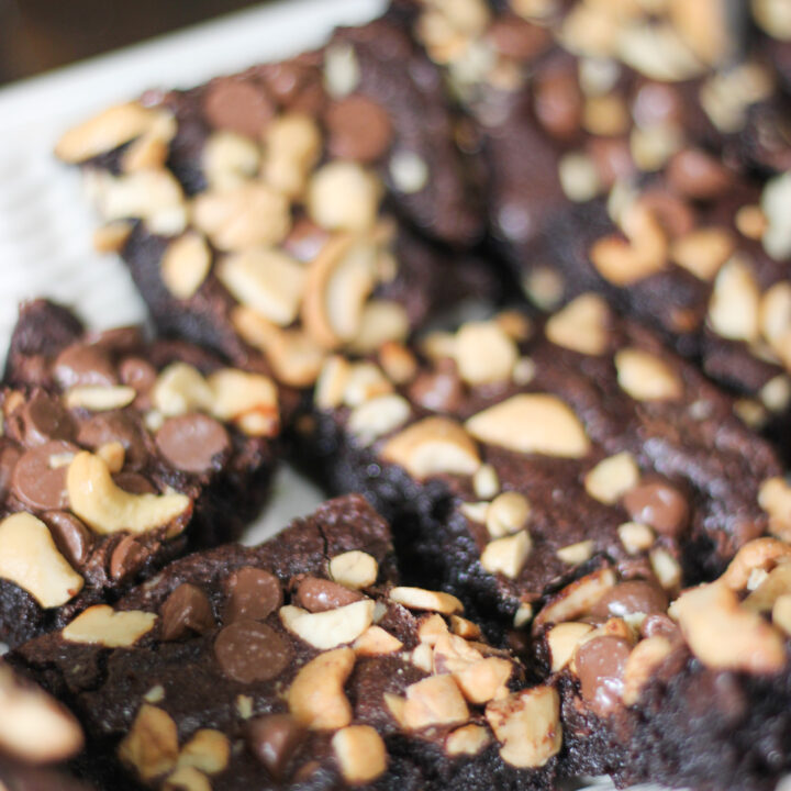 Chocolate Cashew Brownies