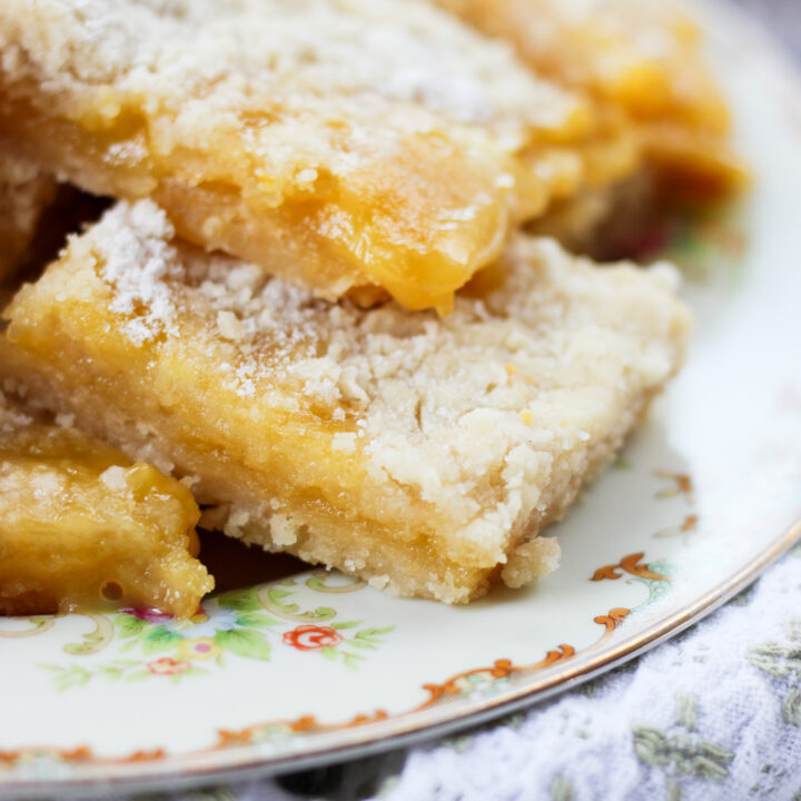Lemon Crumb Bars