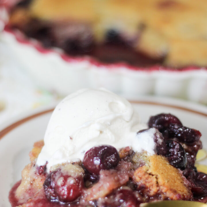 Tini's Cherry Cobbler