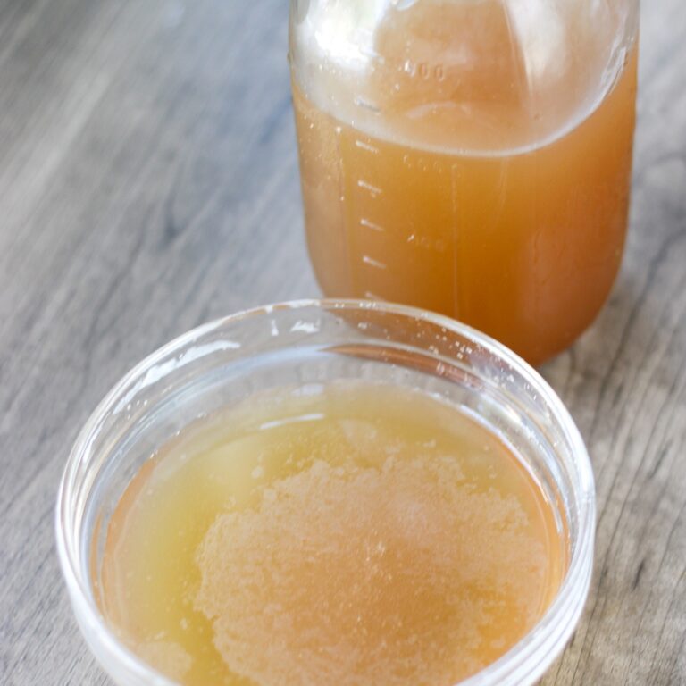 How to Make Homemade Beef Broth
