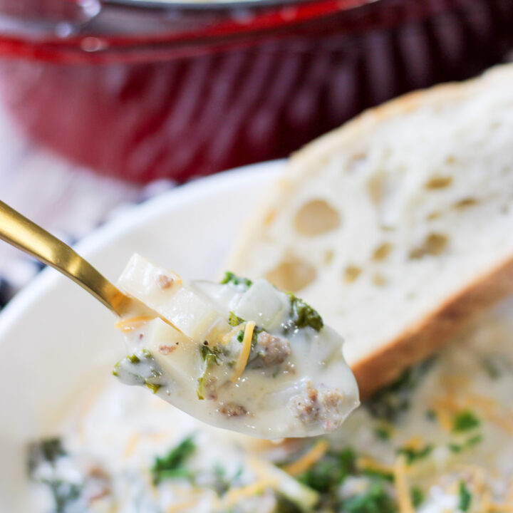 Copycat Olive Garden Zuppa Toscana Soup