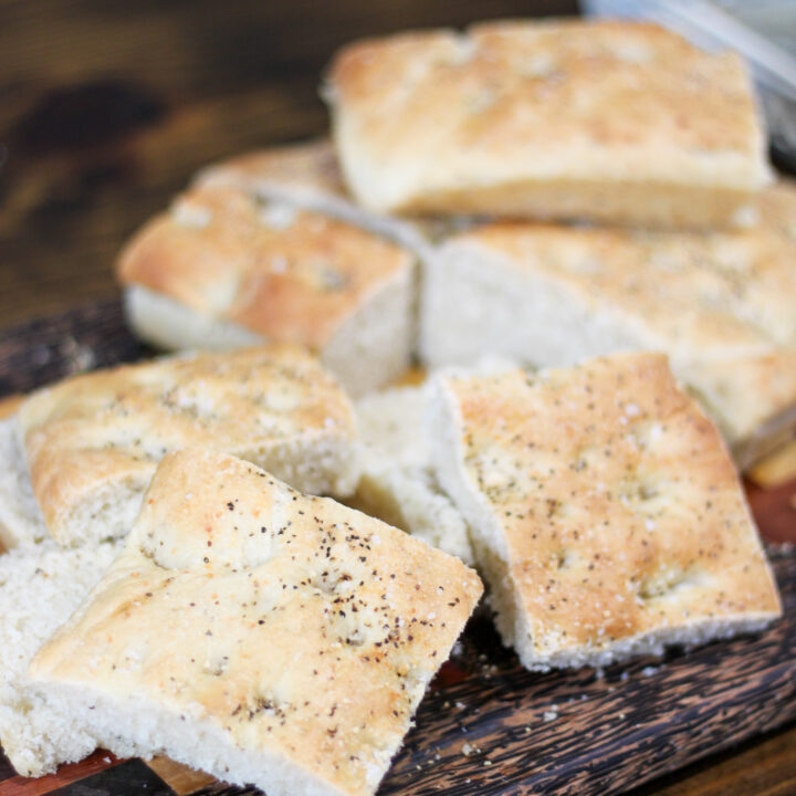 Copycat Panera Black Pepper Focaccia Bread