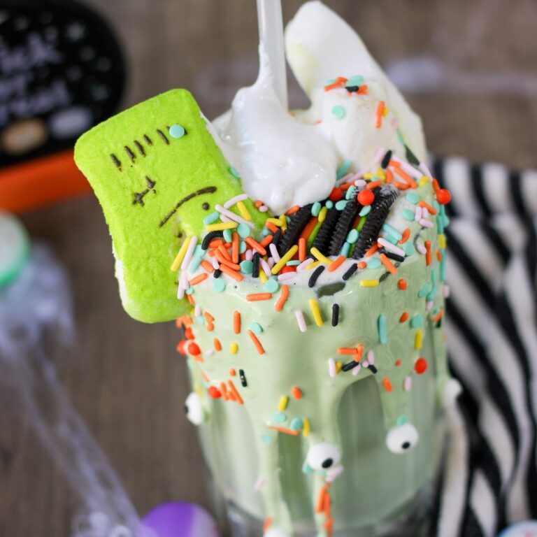 Monster Milkshake – A Spooky Halloween Treat!