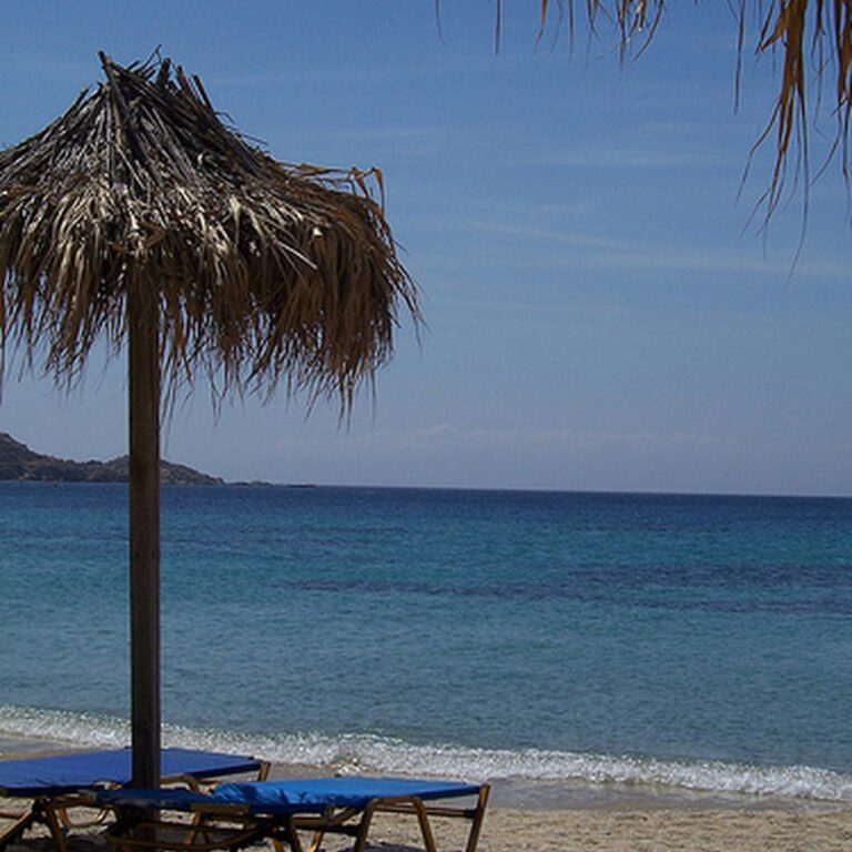 A Family Guide to Villa Stays Across Mykonos Beaches