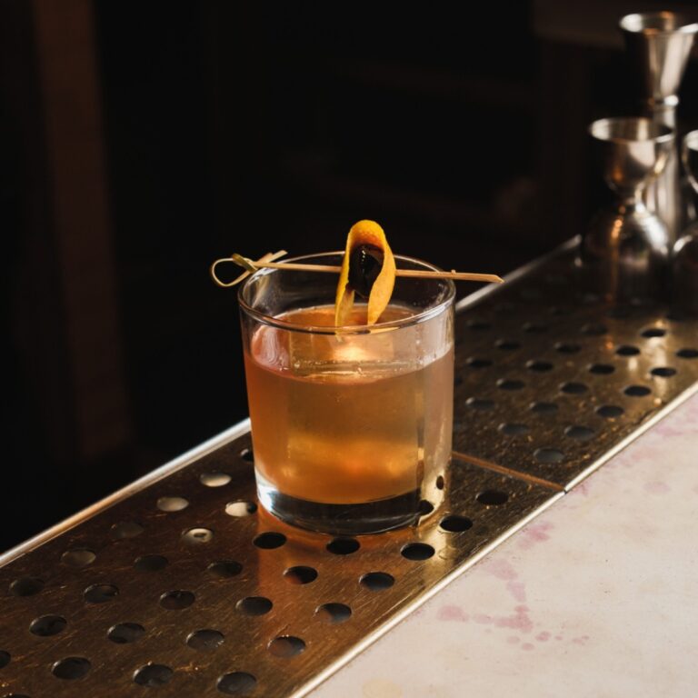 How to Make a Classic Sazerac at Home (And Other New Orleans Cocktails to Try on Your Trip)